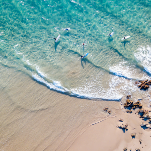 best beaches to surf in byron bay